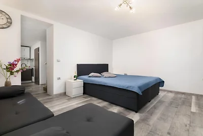 Apartments Nikoleta & Susanne - Duplex One Be...