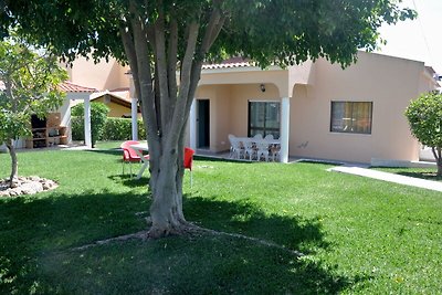 Geräumige Villa im Ferienort Vilamoura mit pr...