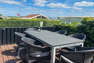 6 osob apartament w Bjert