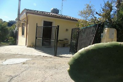 Ferienhaus in NOTO mit Schwimmbecken