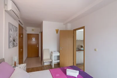 Apartments & Room Eva Slano - One Bedroom...