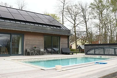 5 Sterne Ferienhaus in UGGLARP