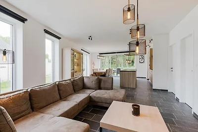 Modernes Ferienhaus in Ronse mit Garten