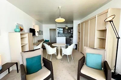 Studio für 3 Personen