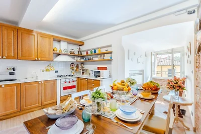 Klassisches Panorama-Apartment mit 3...