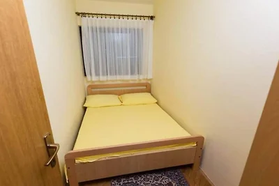 Apartmani Bridić Okrug Gornji - Four Bedroom...