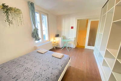 Charmantes Zimmer in einer Straße in...