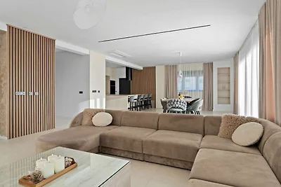 Villa Freedom - Five Bedroom House with...