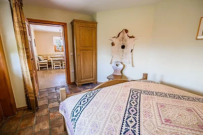 Hidden Authentic Haven Apartments - One Bedro...