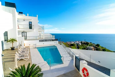 Appartement in Nerja met zeezicht