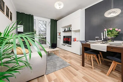 Haus mit 2 Schlafzimmern auf Krochmalna