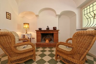 Geräumiges Ferienhaus in San Cipriano Picenti...