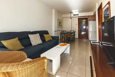 Apartment in Roses mit Balkon und Poolblick