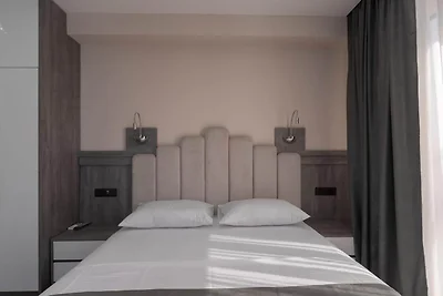Hotel D'Iman - Classic Triple Room with Sea V...