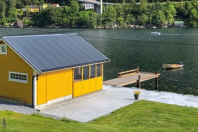 6 persone case ad øystese