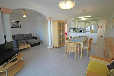 Appartamento a Empuriabrava con Vista Lago