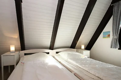 Nurdachhaus in Burhave