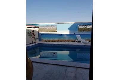 Vakantiehuis in Maruggio met zwembad