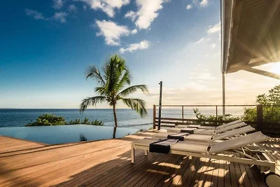 Villa in Saint-François mit Infinity-Pool