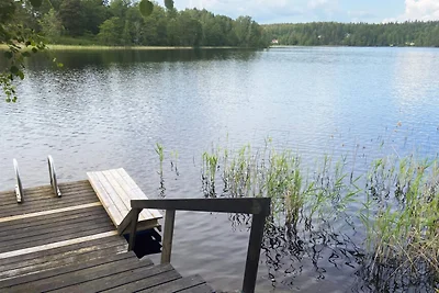 4 Personen Ferienhaus in Brokind