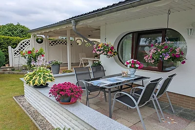 Affascinante bungalow a Neubukow vicino al Ma...