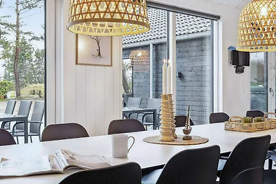 5 Sterne Ferienhaus in Henne
