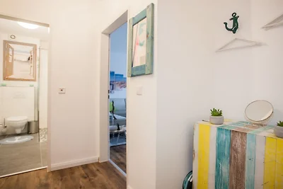 Ferienwohnung mit Balkon und Hund in...
