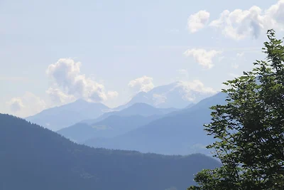 Wohnung in Doucy mit Bergblick