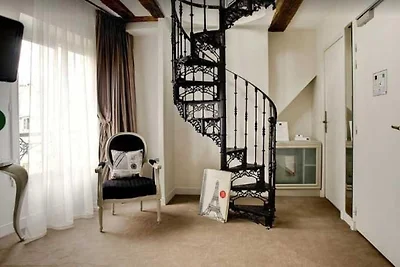 Vertraulicher Raum 5, nur einen Steinwurf vom...