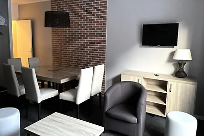 Studio für 8 Personen