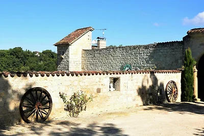 Antico ovile con piscina in comune vicino ad...