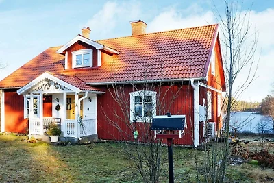 5 persone case ad HÄRADSBÄCK