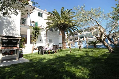 Ferienwohnung mit 2 Schlafzimmer