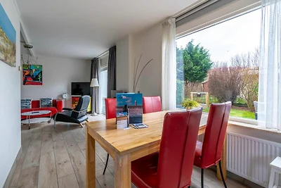 Gemütlicher und komfortabler Bungalow für 4...