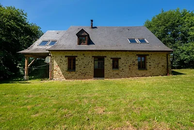 Malerisches Ferienhaus in Ferce nahe Lake...