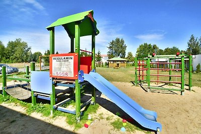 Ferienanlage mit Pool, Sianozety