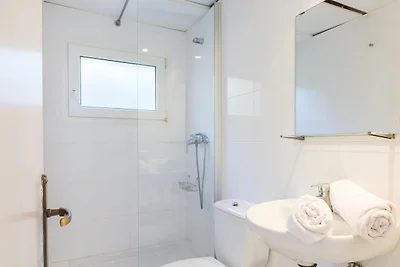 Apartment for 4 persons near Sea beach
