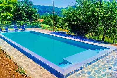 Ferienhaus mit Pool in Camporgiano