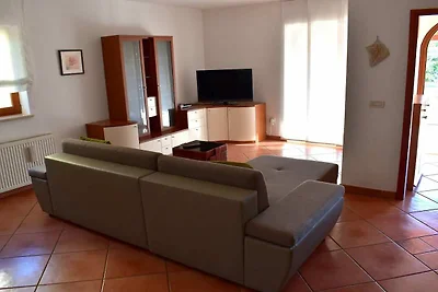 Apartment Take a Look - Three Bedroom Apartme...