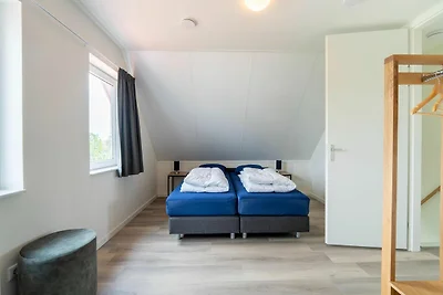 Nagelneues Ferienhaus in Wassernähe