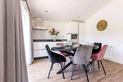 Chalet moderno sull'acqua nel Brabante Kempen