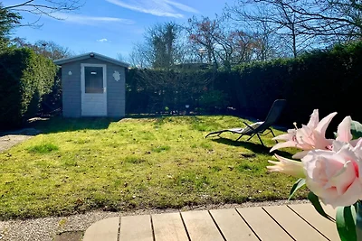 Bungalow in Sint Maartenszee am Strand