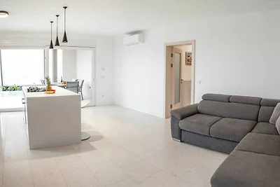 Three Bedroom Apartment with Sea View and...