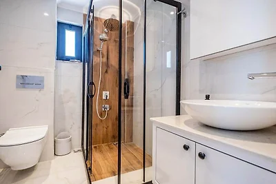 Villa in Kalkan mit Schwimmbecken