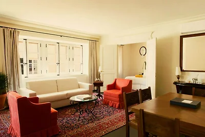 A/C Apt 2BR/4P – 2min zum La Ponche...