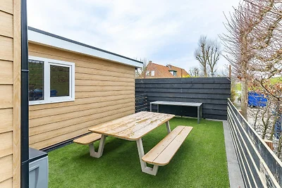 Ruhige Oase am Wasser mit Sauna