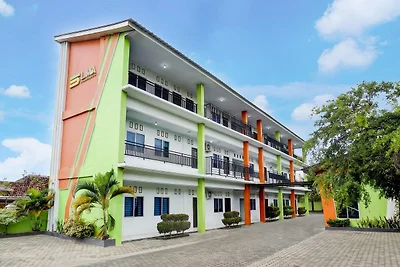Lima Residence Deluxe Twin