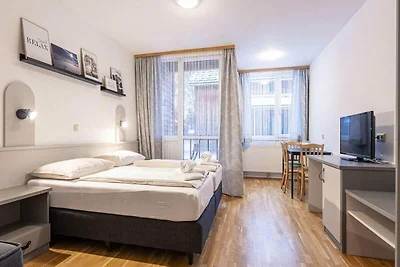 Schönes Studio mit Balkon