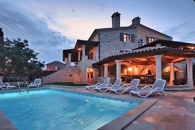 Villa Dino & Karla