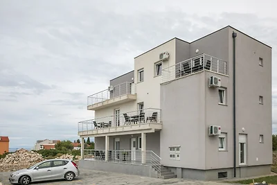 Appartamento a Novalja vicino alla spiaggia d...